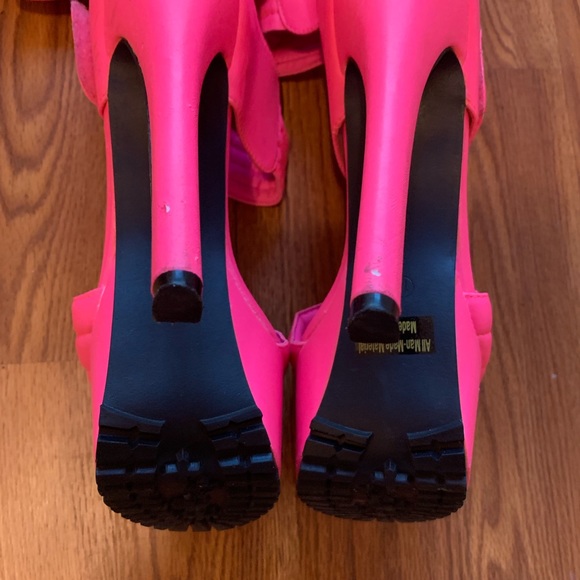 🤘🏾Barbie Pink Platform Gladiator Heels 🤘🏾 - Picture 7 of 8